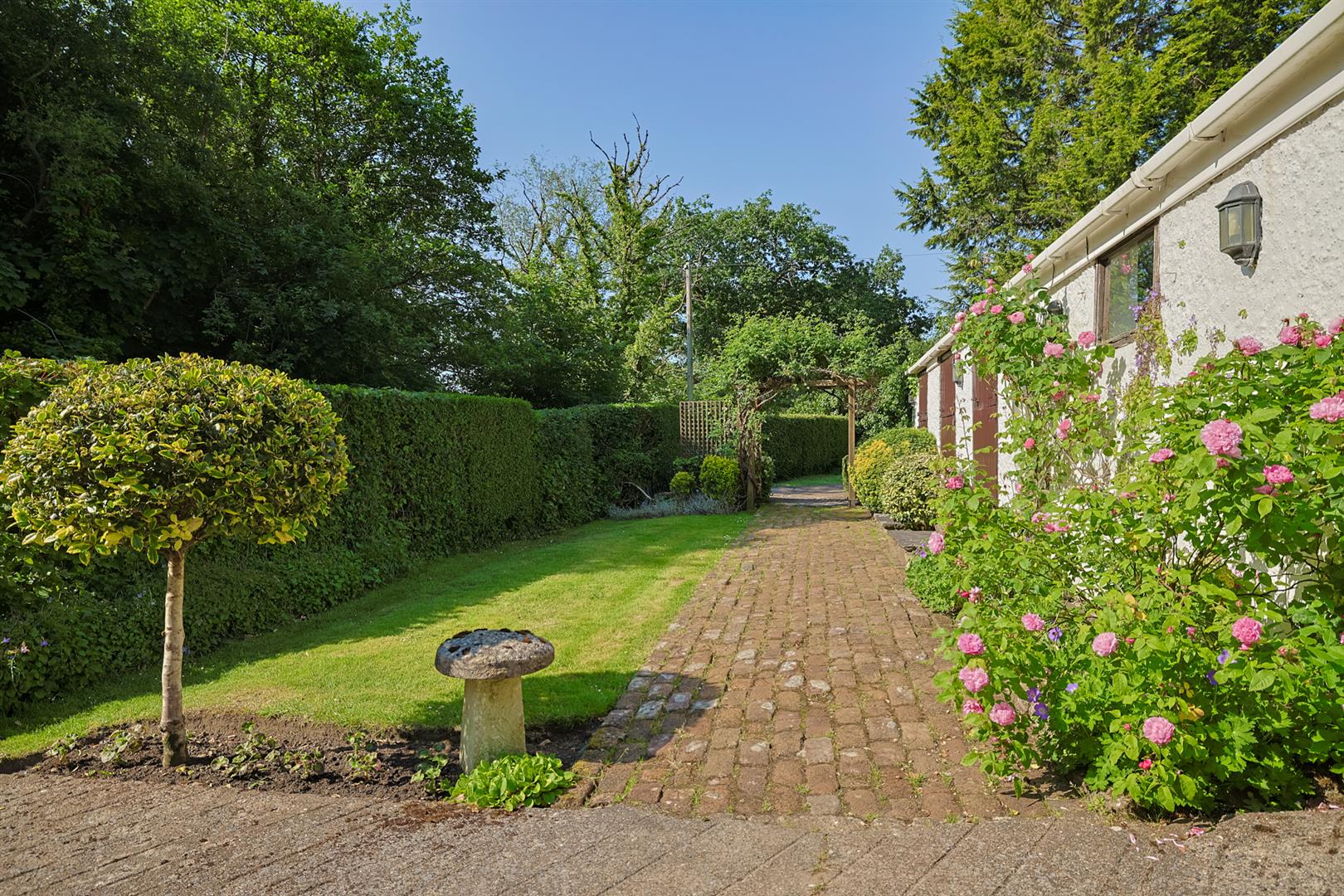 Gellidywyll Farm, Olchfa Lane, Sketty, Swansea, SA2 8QQ